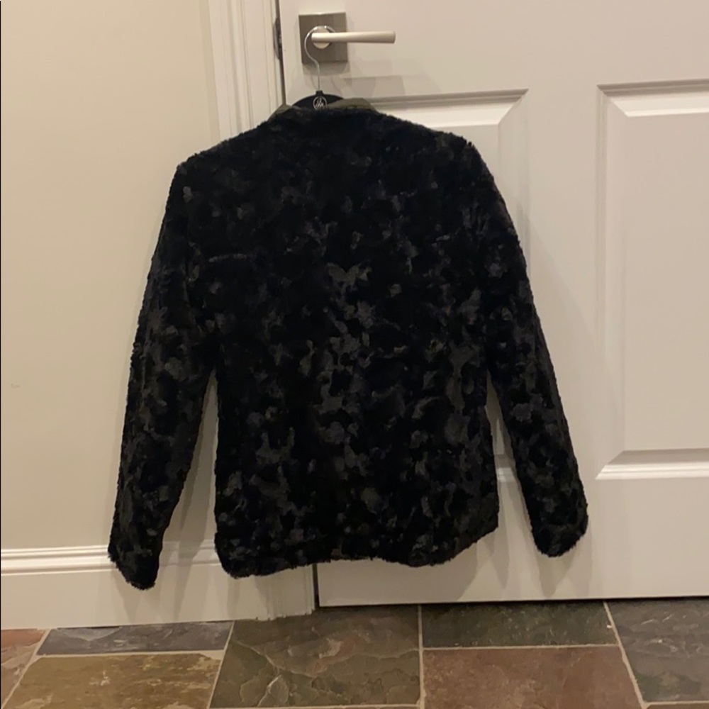 BRAND NEW NORTH FACE REVERSIBLE JACKET - Picture 6 of 6